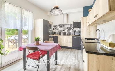 Maison traditionnelle - 183 m² - 6 pièces