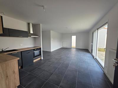 Maison - 81 m² - 4 pièces