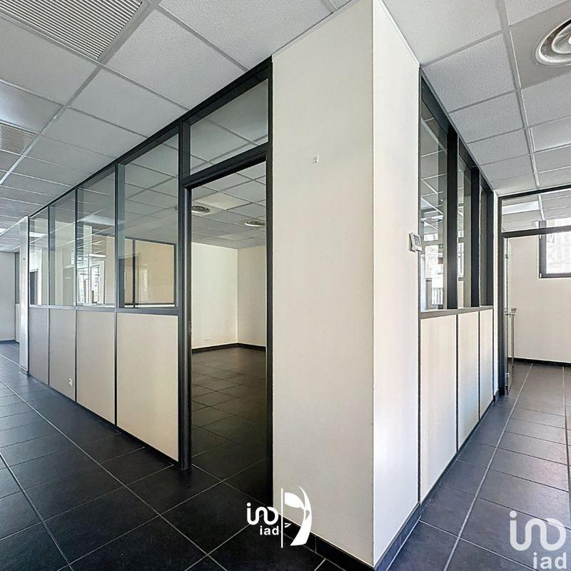 Local commercial - 311 m²