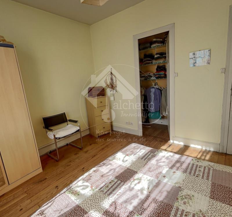 Maison - 170 m² - 8 pièces