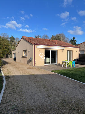 Maison - 93 m² - 4 pièces