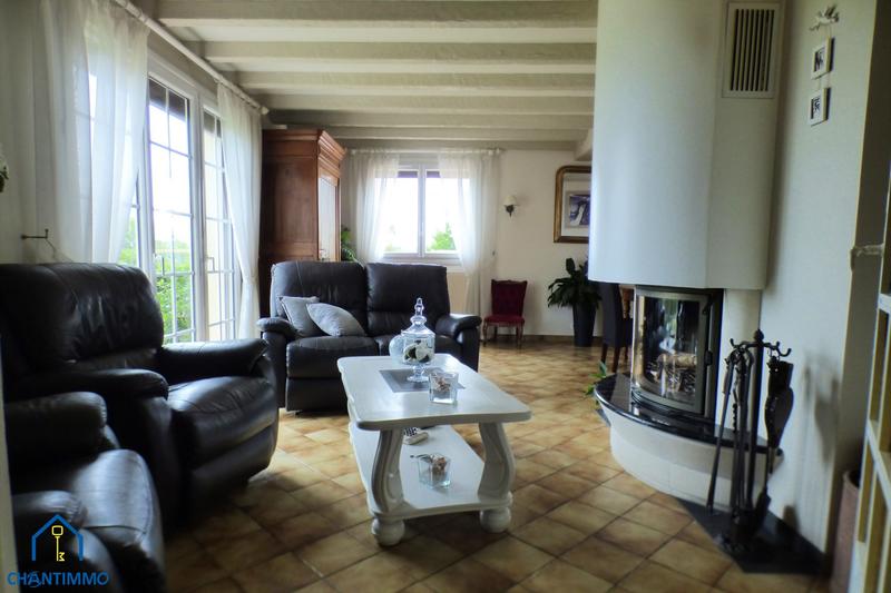 Maison - 121 m² - 6 pièces