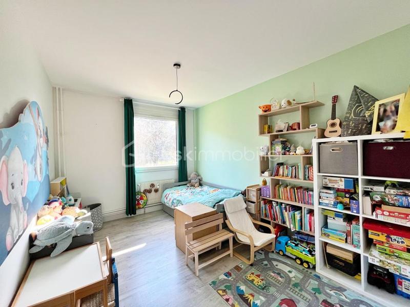 Appartement - 85 m² - 4 pièces