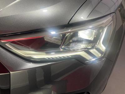 Audi Q3 45 TFSIe 245 ch s tronic 6 s line