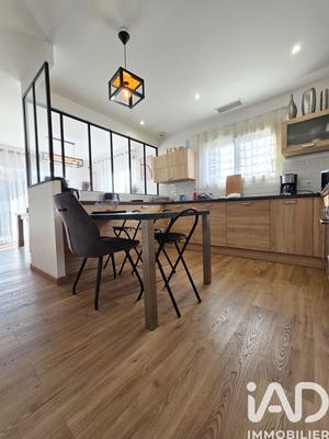 Maison - 120 m² - 4 pièces