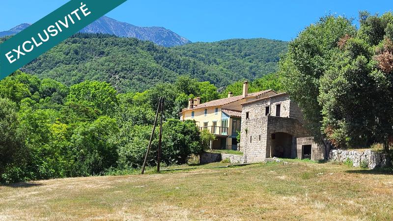 Maison - 360 m² - 11 pièces