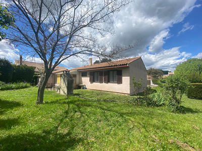 Maison - 86 m² - 4 pièces