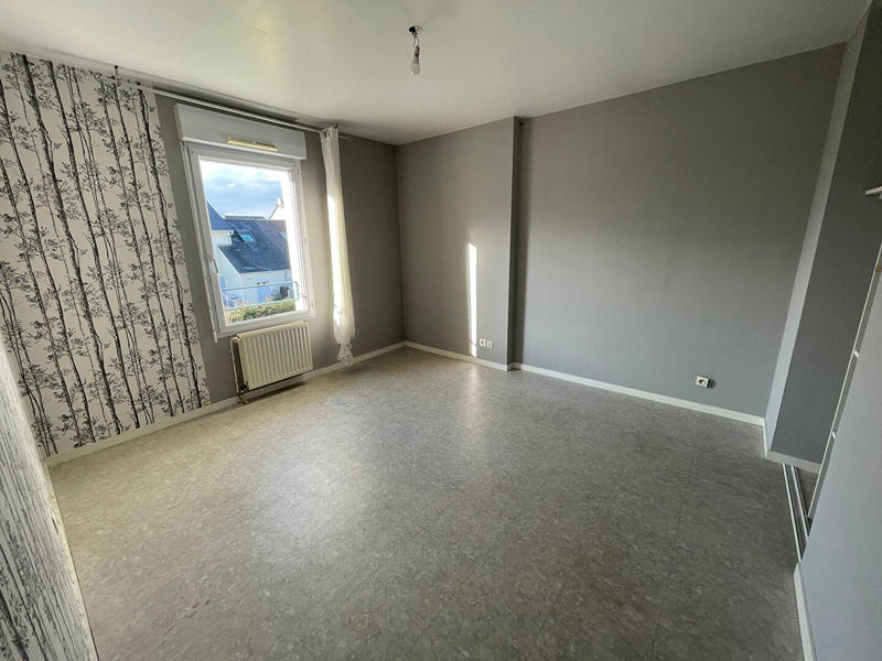 Maison - 93 m² - 4 pièces