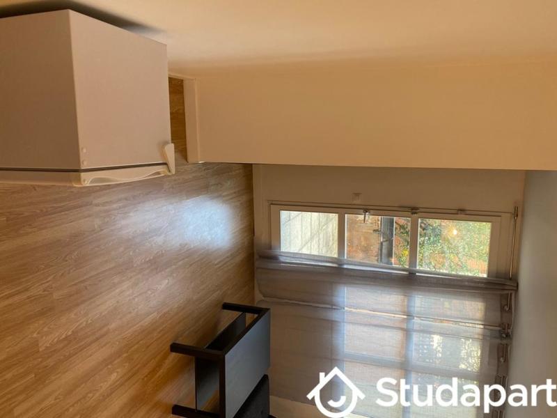 Chambre - 13 m² - 1 pièce