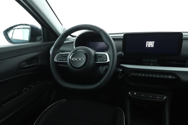 Fiat 600 1.2 Hybrid Dct6 136 ch