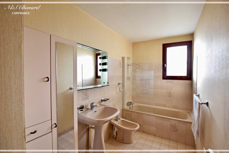 Maison - 88 m² - 4 pièces