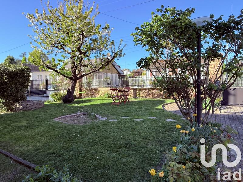 Maison - 155 m² - 8 pièces