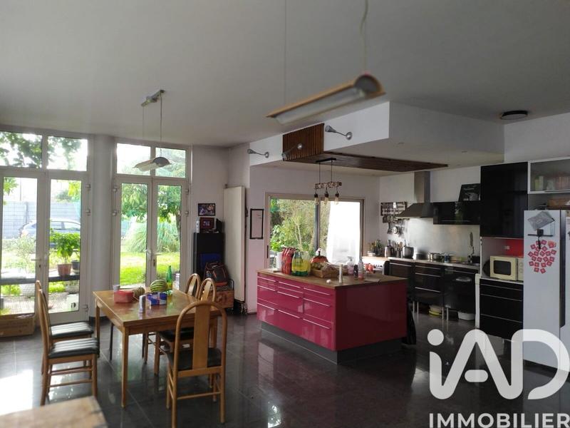 Maison de maîtres - 394 m² - 9 pièces