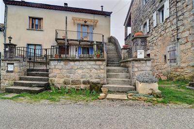 Appartement - 70 m² - 4 pièces