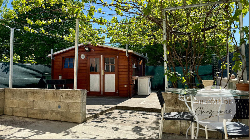 Maison - 99 m² - 6 pièces