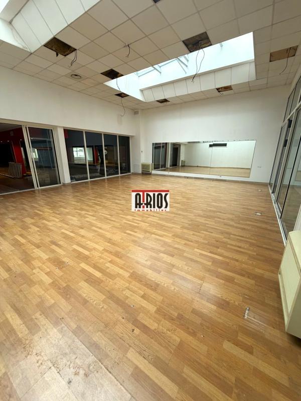 Local commercial - 430 m²