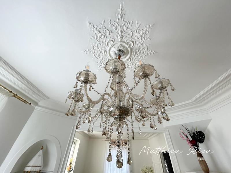 Maison - 225 m² - 7 pièces