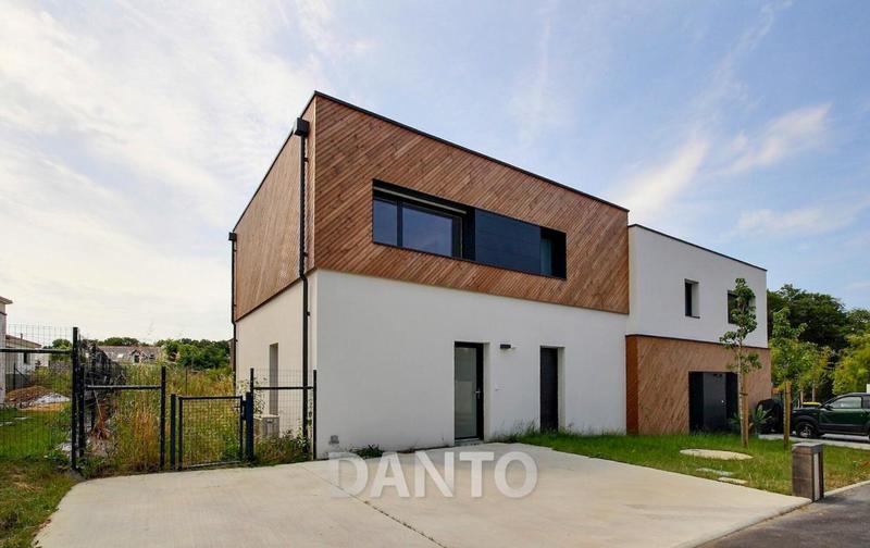 Maison - 108 m² - 5 pièces