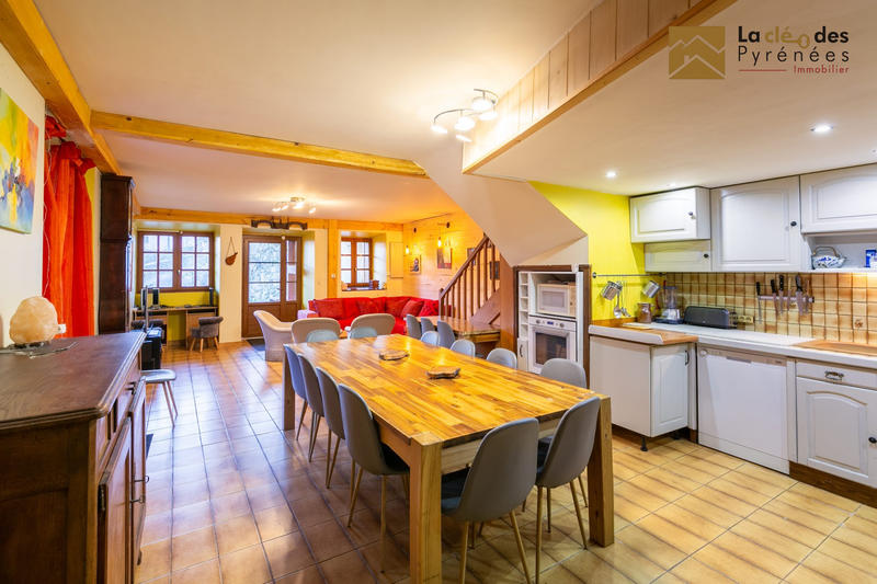 Maison - 173 m² - 6 pièces