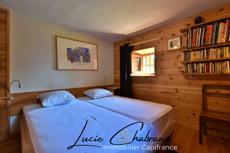 Maison - 127 m² - 10 pièces