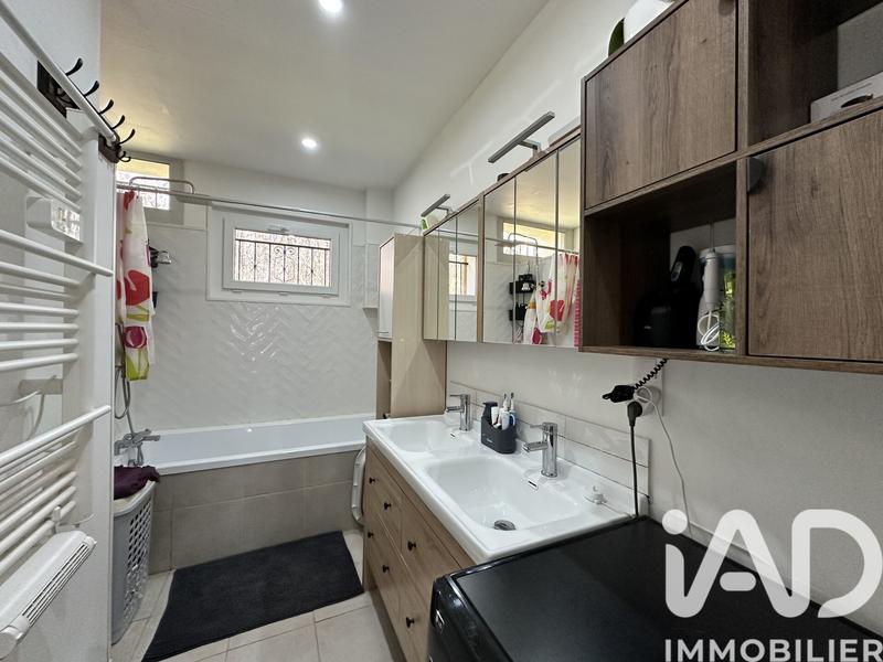 Maison - 121 m² - 4 pièces