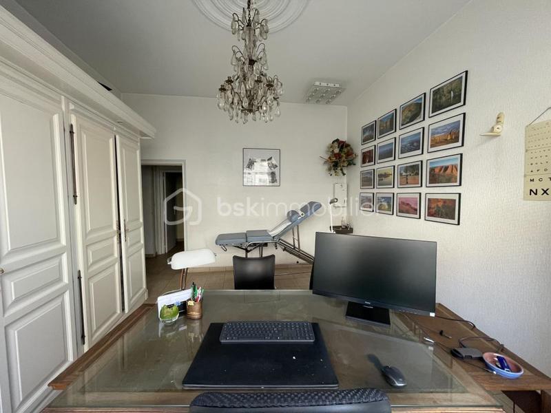 Maison de ville - 402 m² - 15 pièces