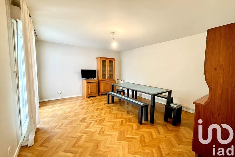 Appartement - 70 m² - 3 pièces