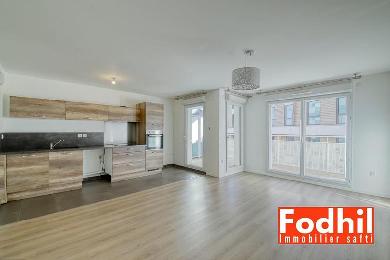 Appartement - 75 m² - 4 pièces