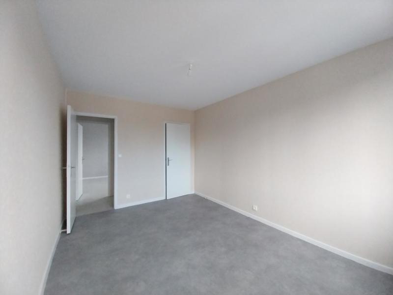 Appartement - 77 m² - 4 pièces