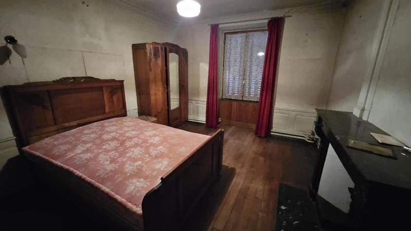 Maison - 148 m² - 7 pièces