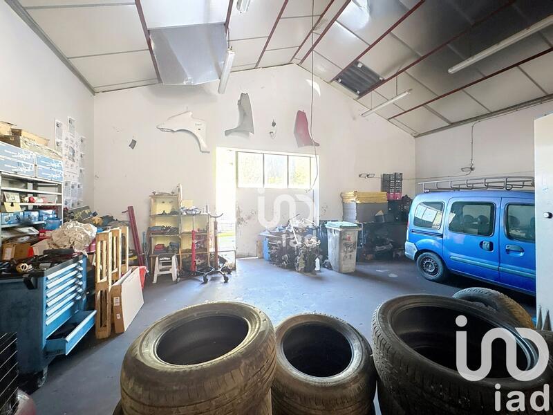 Maison - 320 m² - 4 pièces