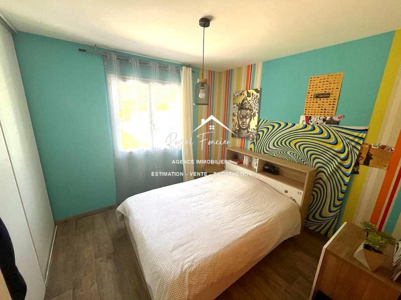 Maison - 151 m² - 8 pièces