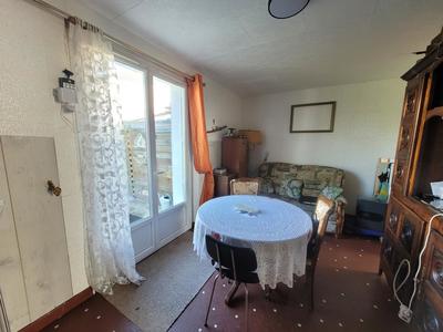 Maison - 60 m² - 4 pièces