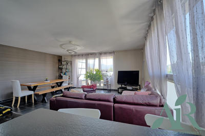 Appartement - 106 m² - 5 pièces