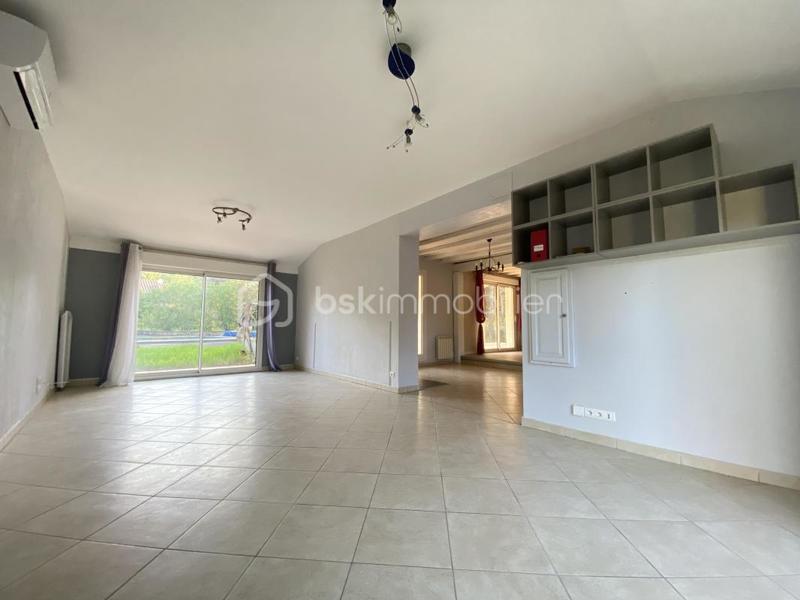 Maison traditionnelle - 130 m² - 6 pièces