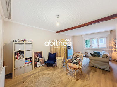 Maison - 80 m² - 4 pièces