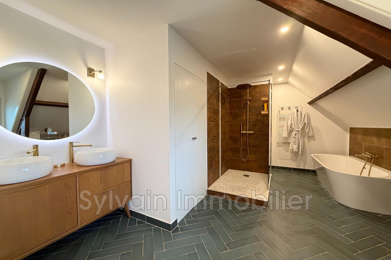 Maison - 132 m² - 4 pièces