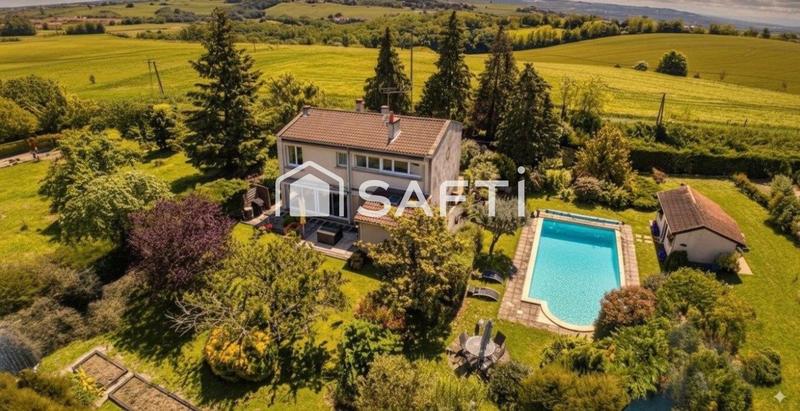 Maison - 134 m² - 5 pièces