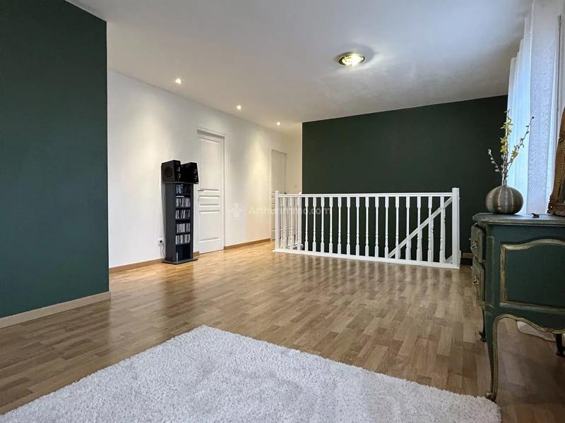 Maison - 150 m² - 8 pièces