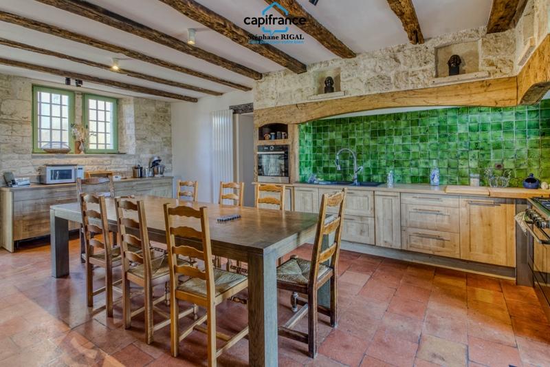 Manoir - 420 m² - 12 pièces