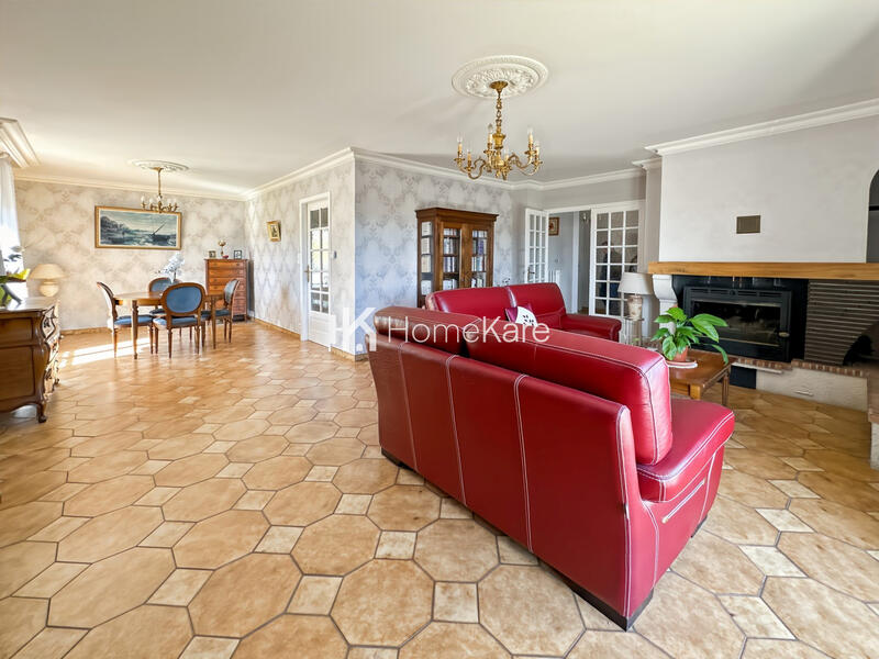 Maison - 115 m² - 4 pièces