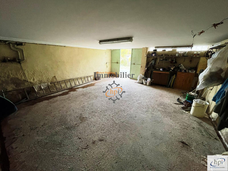 Maison - 175 m² - 10 pièces