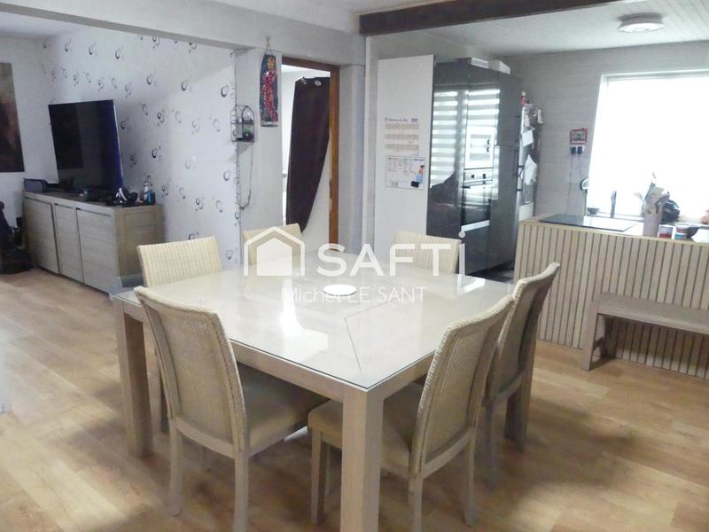 Maison - 95 m² - 6 pièces