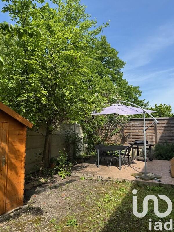 Maison - 97 m² - 5 pièces