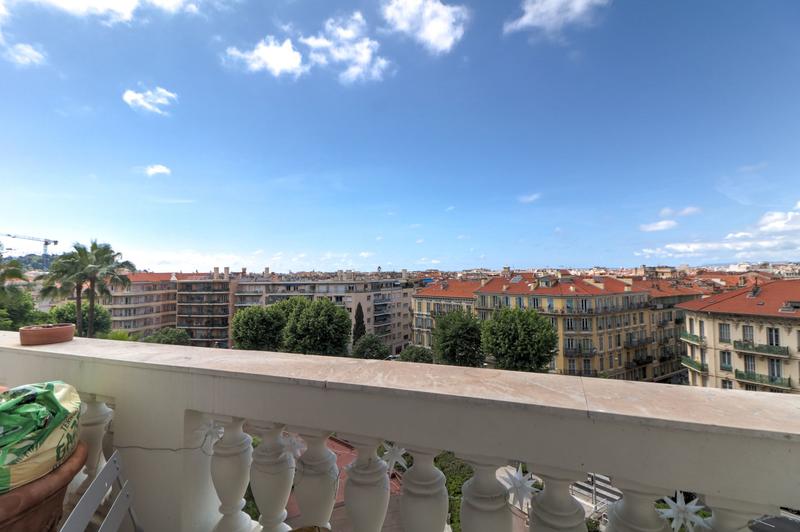 Appartement - 253 m² - 5 pièces