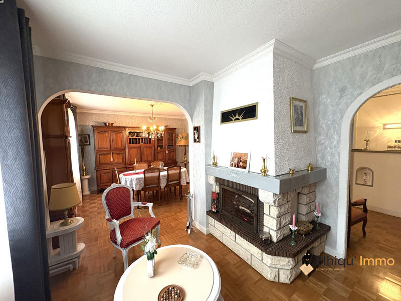 Maison - 136 m² - 4 pièces