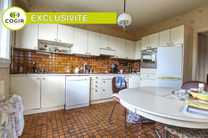 Maison - 175 m² - 7 pièces