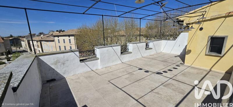 Maison - 104 m² - 4 pièces