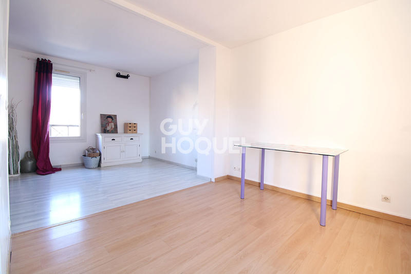 Maison - 137 m² - 7 pièces