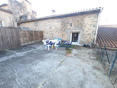 Maison de village - 61 m² - 3 pièces